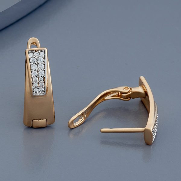 Trendy Earring 179633 For Sale