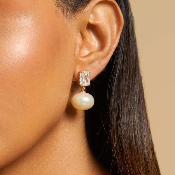 Trendy Pearl Earring 175084 Online Sale