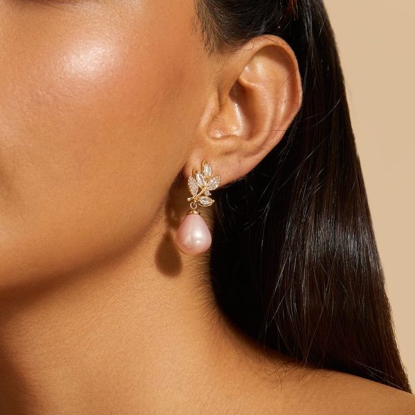 Trendy Pearl Earring 175087 Fashion