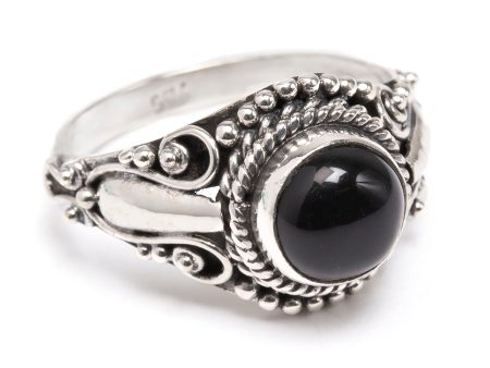 Onyx, rund filigranring i silver For Sale